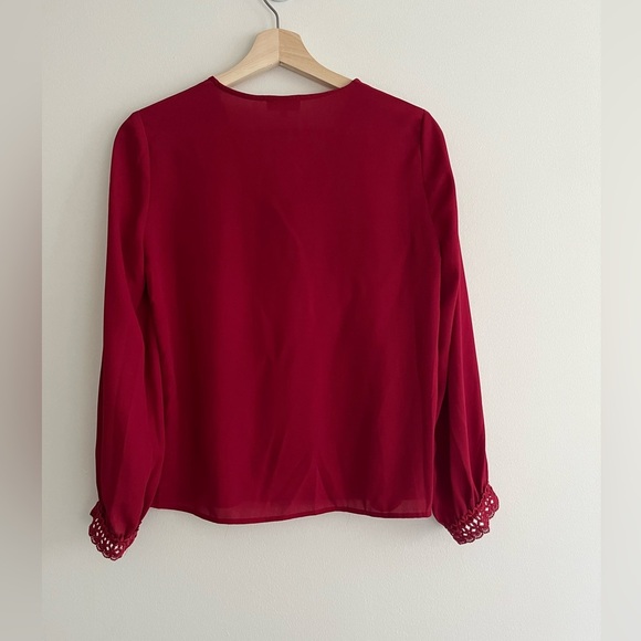 Elegant Red Blouse - Picture 3 of 5